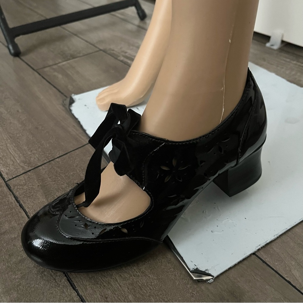 Born Bekka Heels - Picture 9 of 9